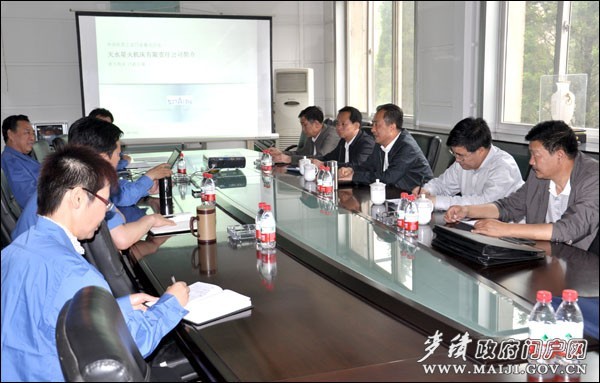在天水星火機(jī)床有限責(zé)任公司與企業(yè)負(fù)責(zé)人座談交流