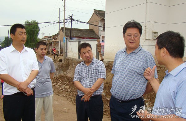 DSC04511.jpg DSC04511.jpg