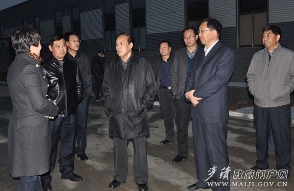 (在利東養(yǎng)殖公司調(diào)研)