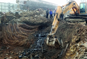 寶劍就是在這里被發(fā)現(xiàn)的