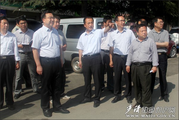 152255nc3em8y8bj3im2ad.jpg 152255nc3em8y8bj3im2ad.jpg