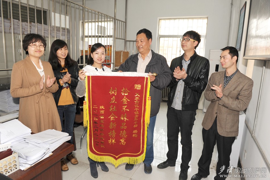 DYH_5035.JPG DYH_5035.JPG