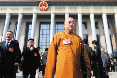 3��5�գ�������(hu��)����ʮ����ȫ��(gu��)�˴����Ε�(hu��)�h�_Ļʽ��������߳���(hu��)��(ch��ng)���¾���(b��o)ӛ�� Ѧ�B �z