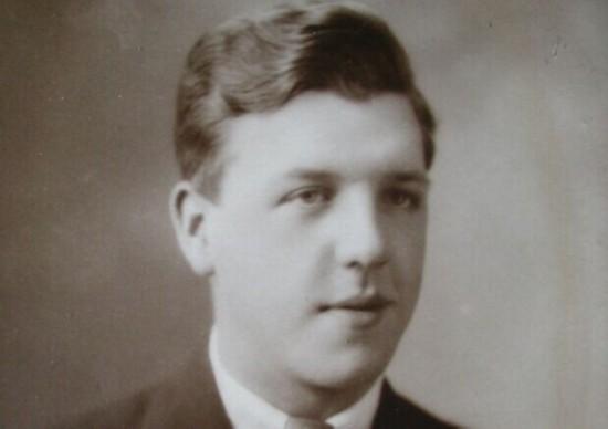 Ӣ���F(xi��n)����݆���¼� ����l(f��)�F(xi��n)���ư���ǰ�Լ�