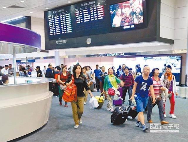 �Ѵ�ꑸ��_(t��i)�ο��J�p�w���ڴ�������Ą�(d��ng)�T�����ܕ�(hu��)ʧ������ľ�Ӎ����������g���(hu��)�_(k��i)ʼ���F(xi��n)�����_(t��i)�������������_(t��i)������w���D�����ο�ͨ�^(gu��)�҈@�C(j��)��(ch��ng)�뾳�_(t��i)�������DƬ��(l��i)Դ���_(t��i)�����Ї�(gu��)�r(sh��)��(b��o)����