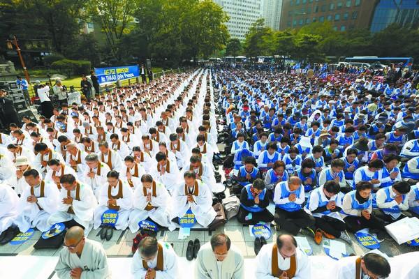 10多萬韓國民眾請?jiān)溉∠渴鹚_德 被美方斷然拒絕