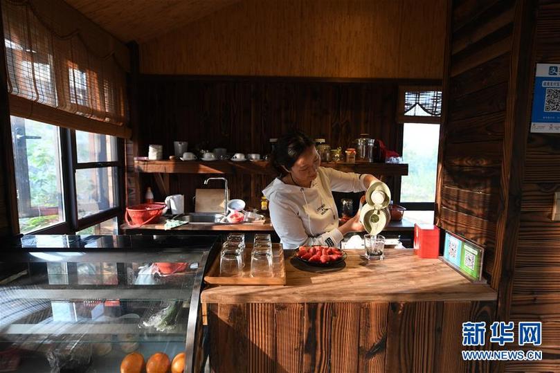 (兩會前夕看落實·圖文互動)(6)綠色發(fā)展引領(lǐng) 守護(hù)“魚米之鄉(xiāng)”——江蘇落實習(xí)近平總書記全國兩會重要講話精神紀(jì)實