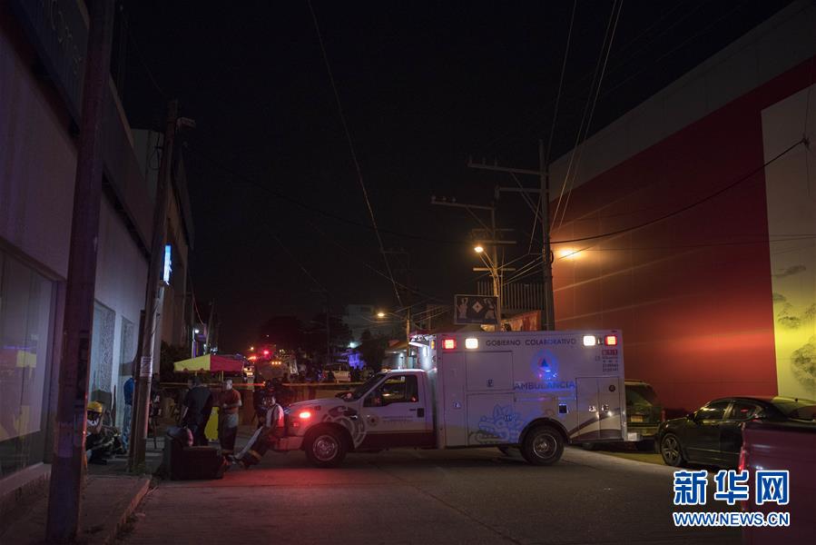 (國際)(3)墨西哥東部一處娛樂場所遭縱火襲擊造成23人死亡