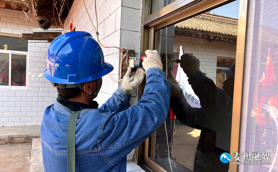 79274b0dff8e55db67848556e77bc6ae(1)