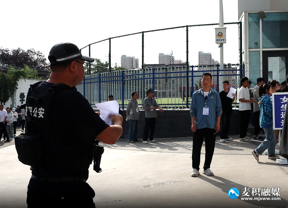 3b76fd880e078399821f6ce2e02b4ea